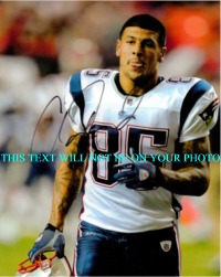 AARON HERNANDEZ SIGNED AUTOGRAPHED 8x10 PHOTO NEW ENGLAND PATRIOTS TIGHT END