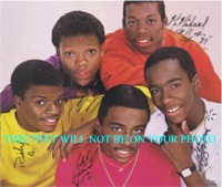 NEW EDITION AUTOGRAPHED 8x10 PHOTO BOBBY BROWN RICKY BELL MICHAEL BIVENS RONNIE DEVOE RALPH TRESVANT