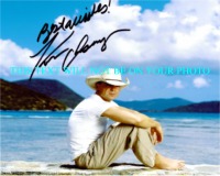 KENNY CHESNEY AT THE BEACH AUTOGRAPHED PHOTO, KENNY CHESNEY, KENNY CHESNEY SIGNED