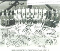 1999-2000 NORTH CAROLINA TARHEELS BASKETBALL TEAM SIGNED 8x10 PHOTO