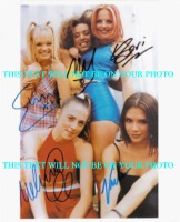 THE SPICE GIRLS AUTOGRAPHED PHOTO, THE SPICE GIRLS SIGNED VICTORIA SPORTY MEL GERI EMMA AUTOGRAMME