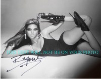 BEYONCE AUTOGRAPHED PHOTO, BEYONCE SEXY SIGNED 8x10 PHOTO, BEYONCE AUTOGRAPH AUTOGRAM PHOTO