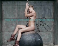 MILEY CYRUS AUTOGRAPHED PHOTO, MILEY CYRUS SIGNED 8x10 PHOTO, MILEY CYRUS WRECKING BALL BANGERZ AUTO
