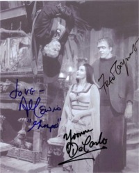 THE MUNSTERS CAST SIGNED 8x10 PHOTO