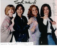 SISTERS CAST SIGNED 8x10 PHOTO