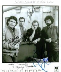 SUPERTRAMP GROUP SIGNED 8x10 PHOTO