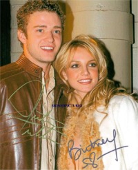 BRITNEY SPEARS AND JUSTIN TIMBERLAKE SIGNED AUTOGRAPHED 8x10 PHOTO