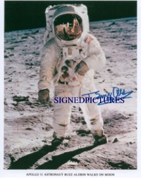 BUZZ ALDRIN AUTOGRAPHED 8x10 PHOTO MOON WALK, BUZZ ALDRIN SIGNED PICTURE
