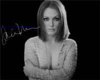 JULIANNE MOORE SIGNED AUTOGRAPHED 8x10 PHOTO