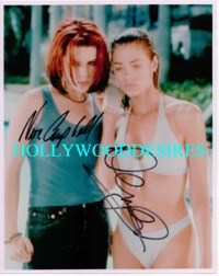 WILD THINGS NEVE CAMPBELL AND DENISE RICHARDS SIGNED AUTOGRAPHED 8x10 PHOTO