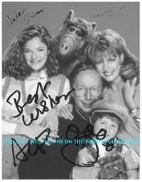 ALF TV SHOW CAST SIGNED AUTOGRAPHED 8x10 PHOTO BY 3 ANDREA ELSON MAX WRIGHT AND PAUL FUSCO (ALF)