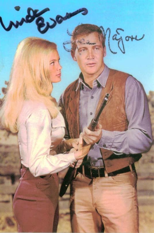 THE BIG VALLEY CAST SIGNED 8x10 PHOTO