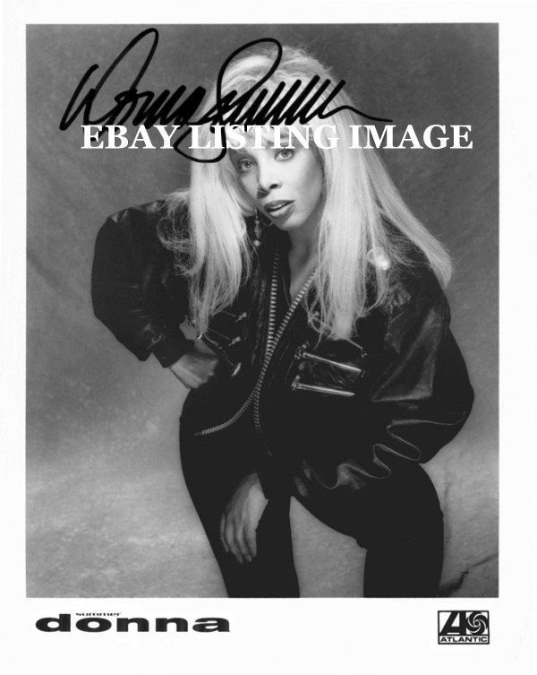 DONNA SUMMER SIGNED PICTURE, DONNA SUMMER AUTOGRAPHED 8x10 PHOTO, DONNA SUMMER PUBLICITY PHOTO