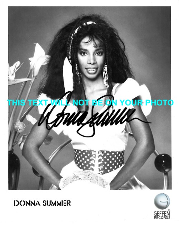 DONNA SUMMER AUTOGRAPH, DONNA SUMMER AUTOGRAPHED 8x10 PHOTO, DONNA SUMMER SIGNED PICTURE