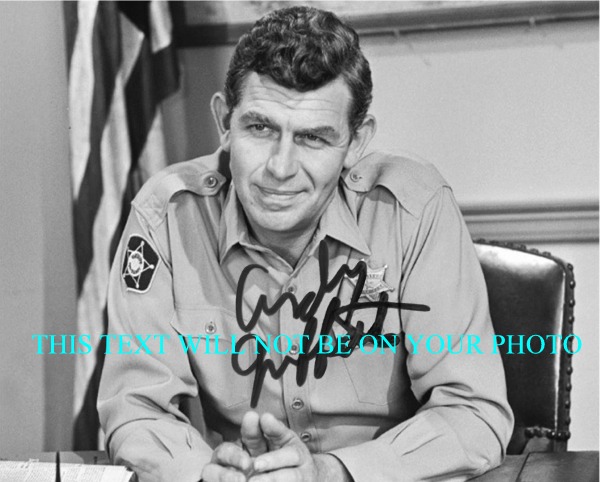 ANDY GRIFFITH AUTOGRAPHED PHOTO; ANDY GRIFFITH SIGNED 8x10 PHOTO. THE ANDY SHOW PHOTO