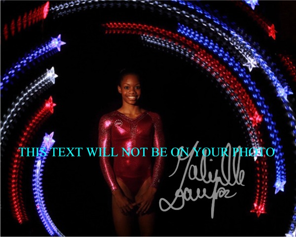 GABBY DOUGLAS AUTOGRAPHED PHOTO, GABBY DOUGLAS SIGNED 8x10 PHOTO, GABBY DOUGLAS AUTOGRAPH, GABRIELLE