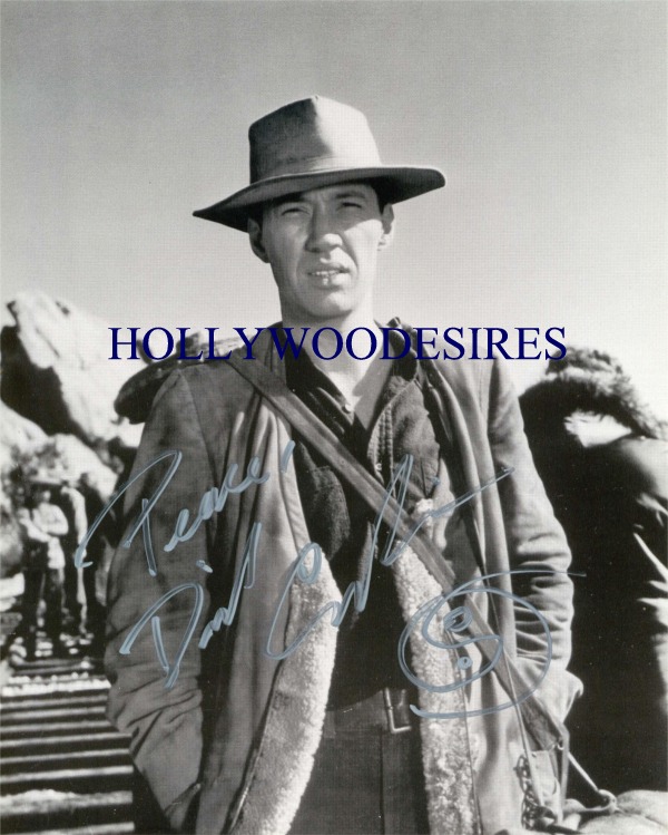 DAVID CARRADINE SIGNED AUTOGRAPHED PHOTO