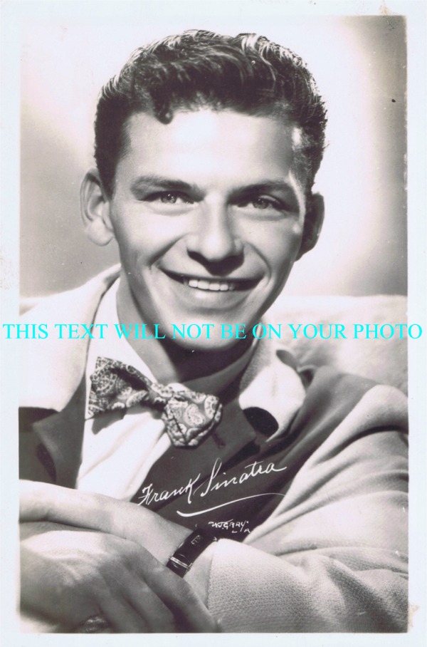 FRANK SINATRA AUTOGRAPHED PHOTO, FRANK SINATRA SIGNED PICTURE, FRANK SINATRA AUTO