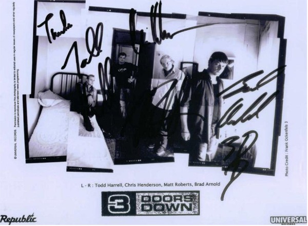 3 DOORS DOWN BAND SIGNED AUTOGRAPH PHOTO