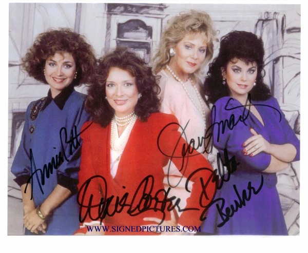 DESIGNING WOMEN CAST SIGNED 8x10 PHOTO