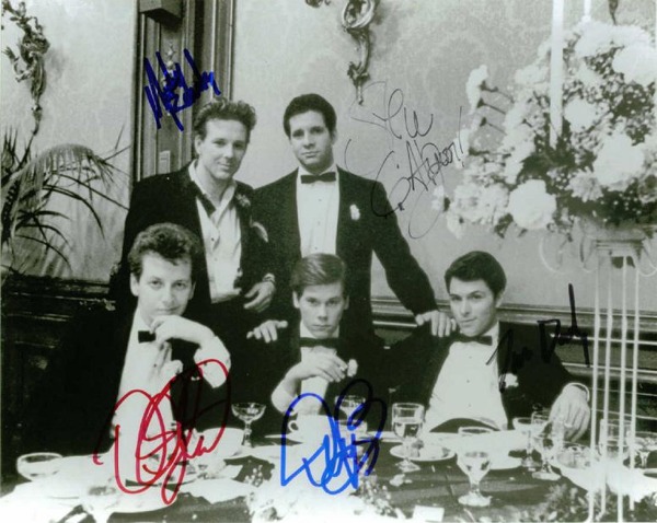 DINER CAST SIGNED 8x10 PHOTO
