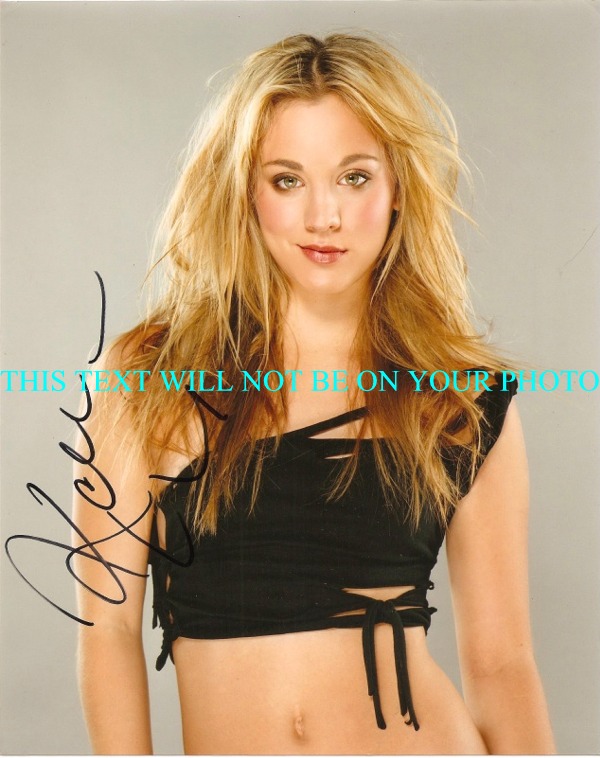 KALEY CUOCO 2 AUTOGRAPHED PHOTO, KALEY CUOCO SIGNED PHOTO, KALEY CUOCO AUTO