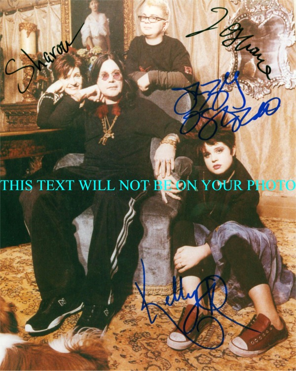 THE OSBOURNES AUTOGRAPHED PHOTO, THE OSBOURNES SIGNED PHOTO, THE OSBOURNES CAST OZZY OSBOURNE
