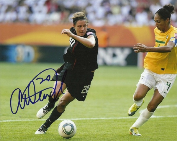 ABBY WAMBACH AUTOGRAPHED PHOTO, ABBY WAMBACH SIGNED PICTURE, ABBY WAMBACH AUTO