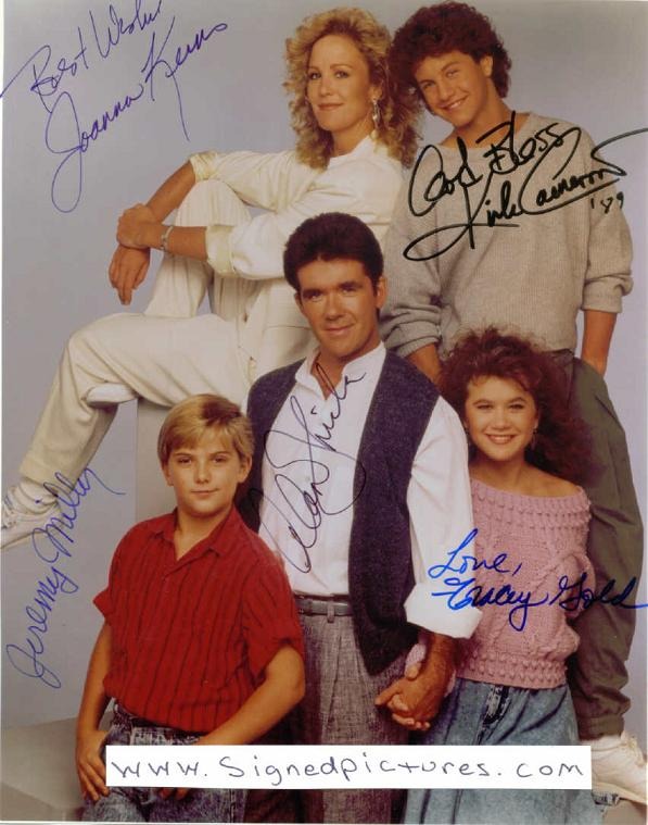 GROWING PAINS CAST SIGNED AUTOGRAPHED 8x10 PHOTO