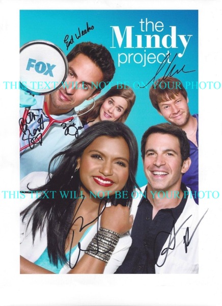 THE MINDY PROJECT CAST AUTOGRAPHED PHOTO, THE MINDY PROJECT CAST SIGNED 8X10 PICTURE