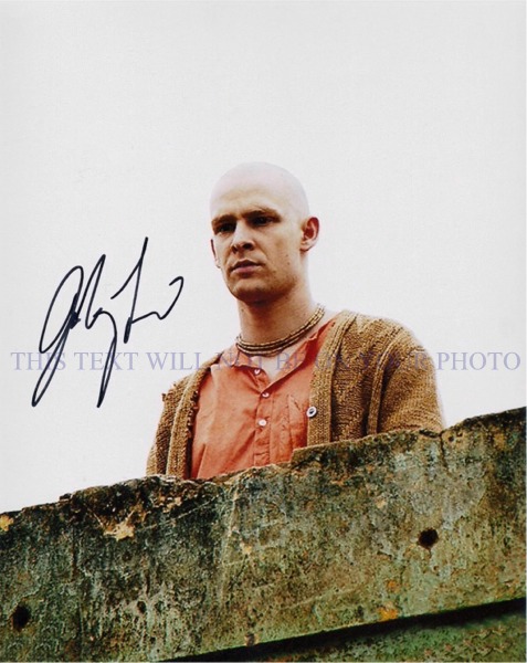 JOHNNY LEWIS AUTOGRAPHED PHOTO SONS OF ANARCHY, JOHNNY LEWIS SIGNED 8x10 PHOTO