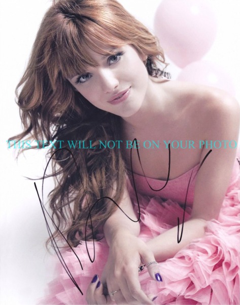 BELLA THORNE SEXY SIGNED PHOTO, BELLA THORNE AUTOGRAPHED 8x10 PHOTO, BELLA THORNE AUTOGRAPH PHOTO