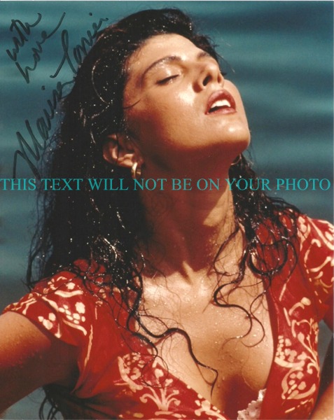 MARISSA TOMEI SEXY AUTOGRAPHED PHOTO, MARISSA TOMEI SIGNED 8x10 PHOTO, MARISSA TOMEI AUTOGRAPH PHOTO
