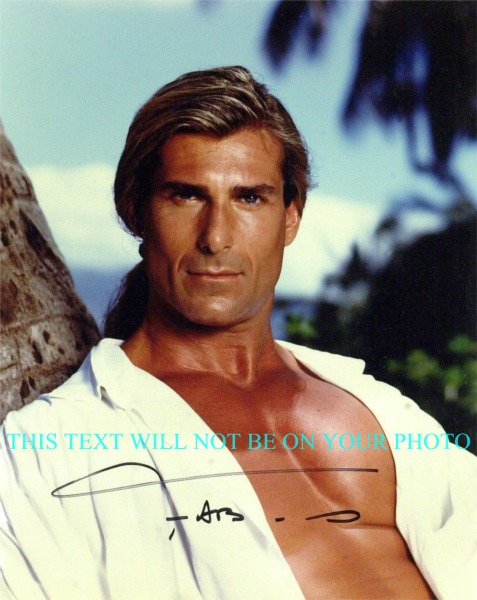 FABIO AUTOGRAPHED PHOTO, FABIO SEXY SIGNED 8x10 PHOTO, FABIO AUTOGRAPH PICTURE