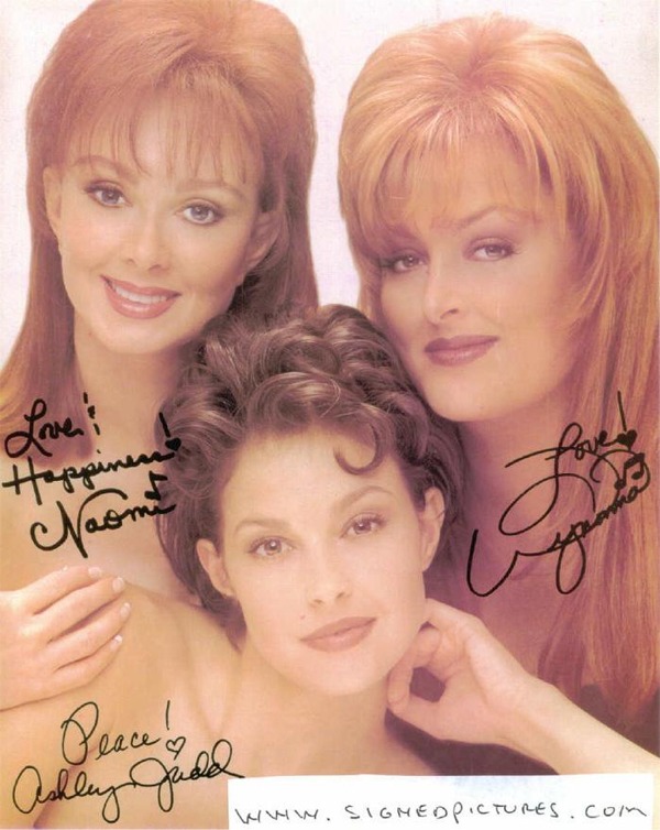 ASHLEY, NAOMI AND WYNONA JUDD