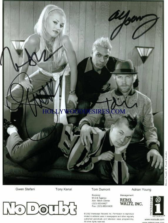 NO DOUBT GROUP SIGNED 8x10 PROMO PHOTO