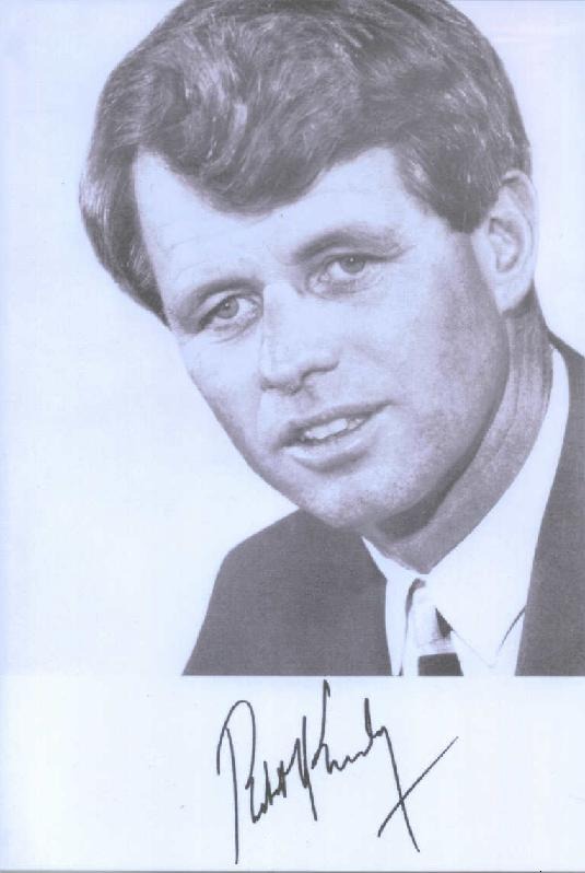 ROBERT KENNEDY SIGNED 6x9 PHOTO