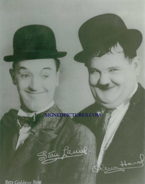 STAN LAUREL AND OLIVER HARDY SIGNED 8x10 PROMO PHOTO