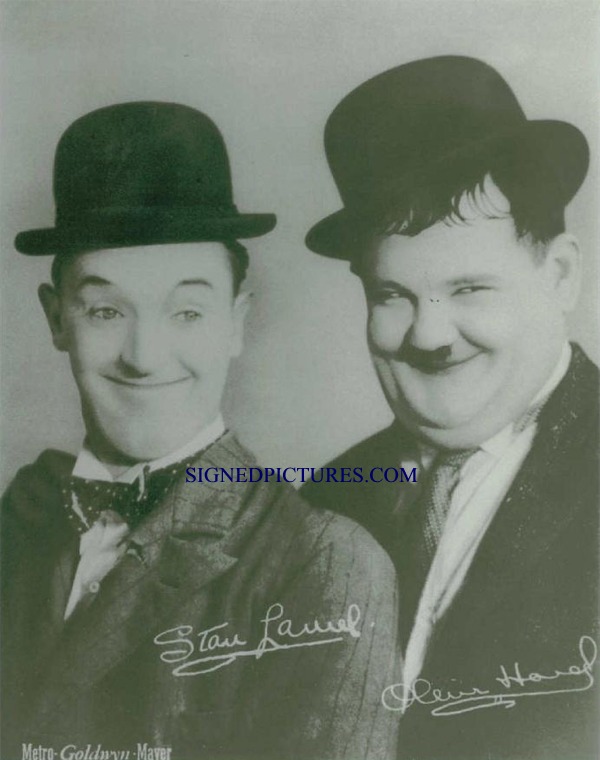 STAN LAUREL AND OLIVER HARDY SIGNED 8x10 PROMO PHOTO