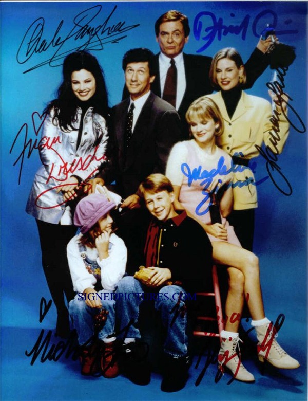 THE NANNY CAST SIGNED 8x10 PHOTO