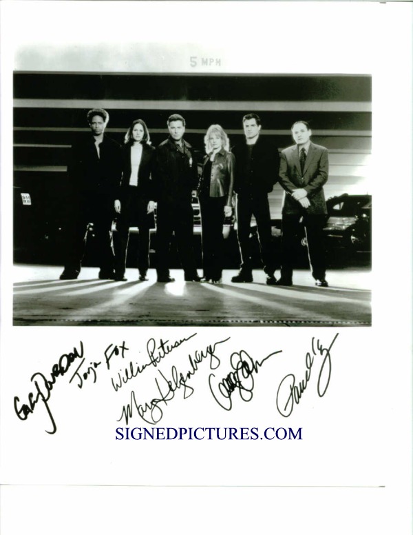 CSI CAST SIGNED 8x10 PHOTO