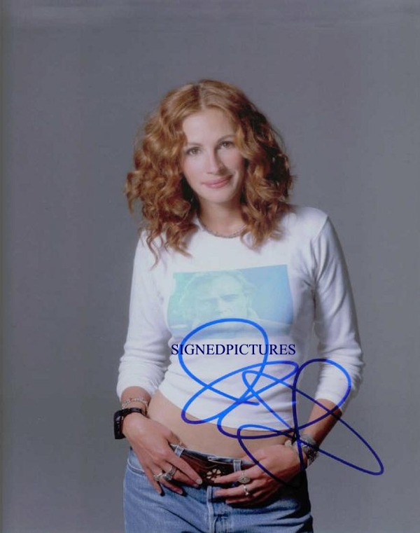 JULIA ROBERTS SIGNED 8x10 PHOTO