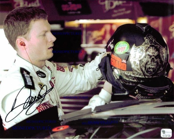 DALE EARNHARDT JR SIGNED 8x10 NASCAR PHOTO 2008