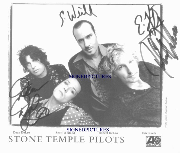 STONE TEMPLE PILOTS SIGNED AUTOGRAPHED 8x10