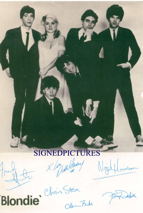 BLONDIE SIGNED AUTOGRAPHED 6x9 STUDIO PROMO PHOTO