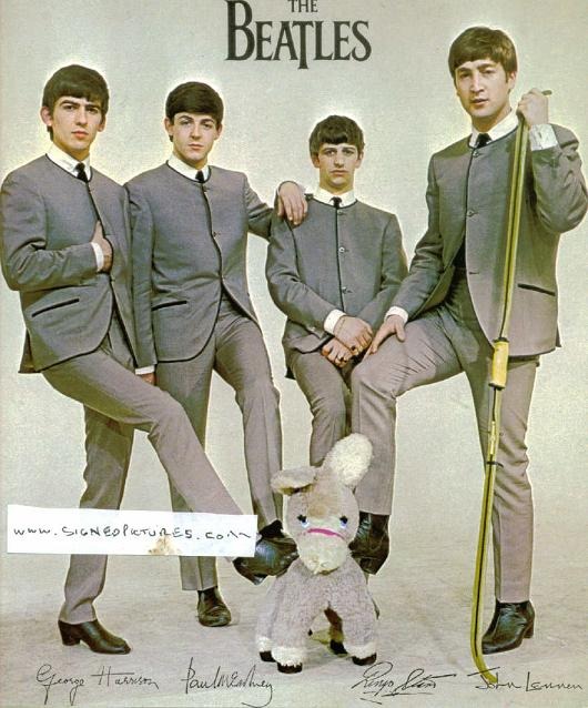 THE BEATLES SIGNED AUTOGRAPHED 8x10 PHOTO