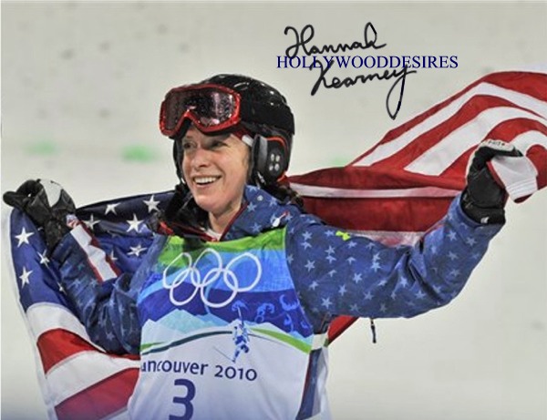HANNAH KEARNEY SIGNED AUTOGRAPHED 8x10 PHOTO MOGULS