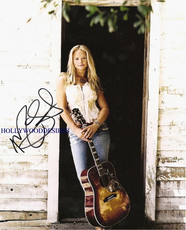 MIRANDA LAMBERT SIGNED AUTOGRAPHED 8x10 PHOTO COUNTRY MUSIC