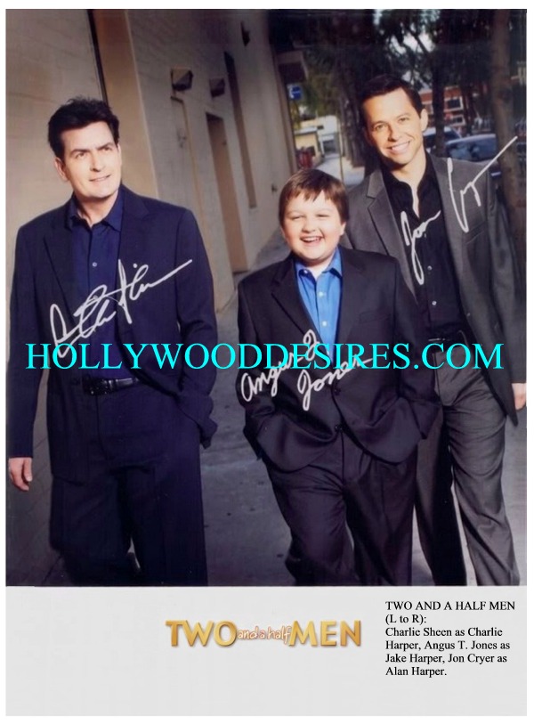 TWO AND A HALF MEN CAST SIGNED AUTOGRAPHED 8x10 PHOTO CHARLIE SHEEN JON CRYER AND ANGUS T JONES